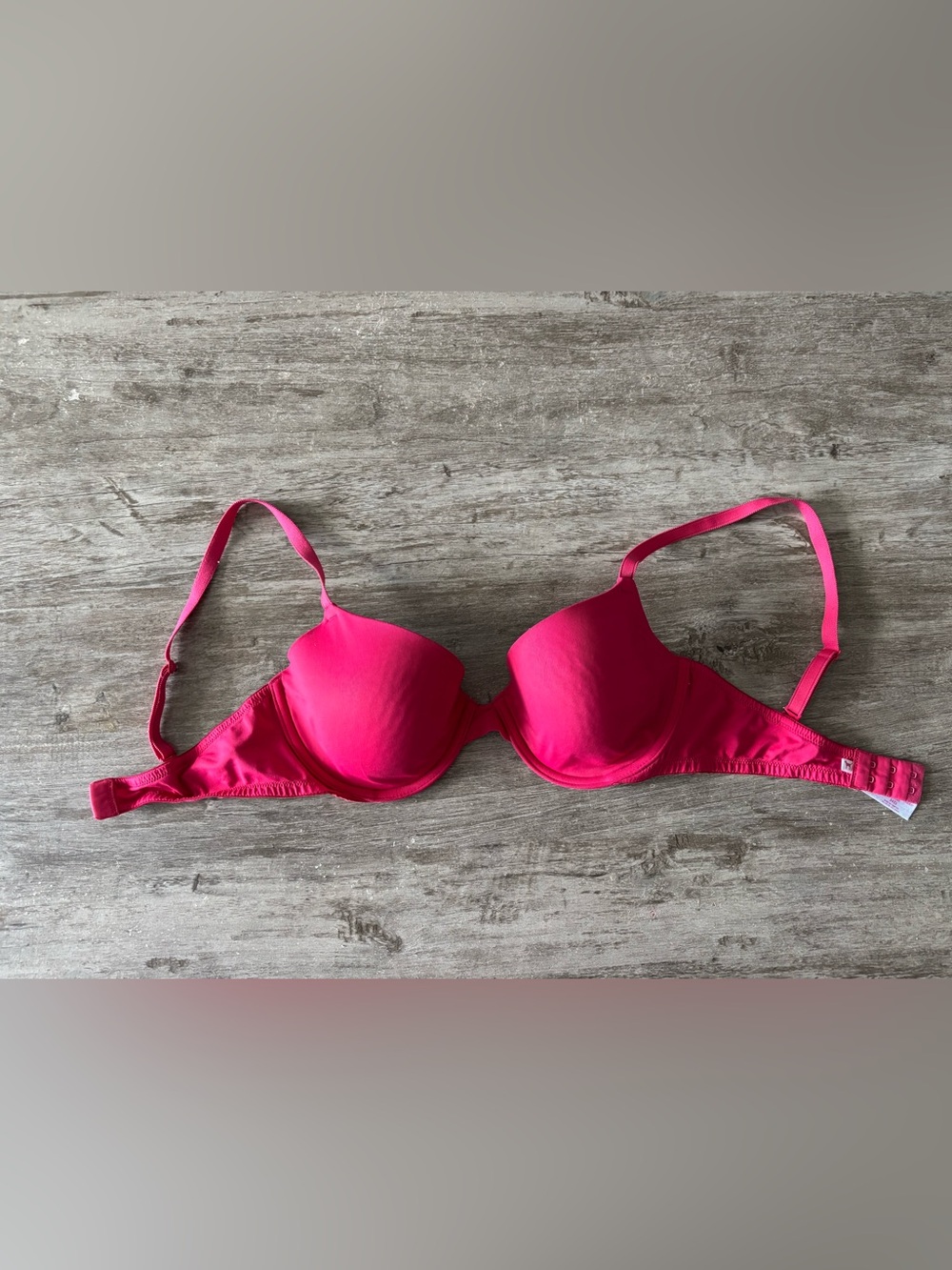 Victoria’s Secret PINK Raspberry Red Wear Everywhere Demi Womens 34D Classic Y2K